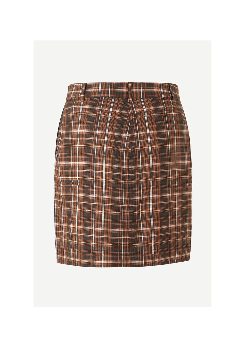 SAMSOE&SAMSOE marca de ropa de mujer de estilo nórdico con un aire casual y vanguardista