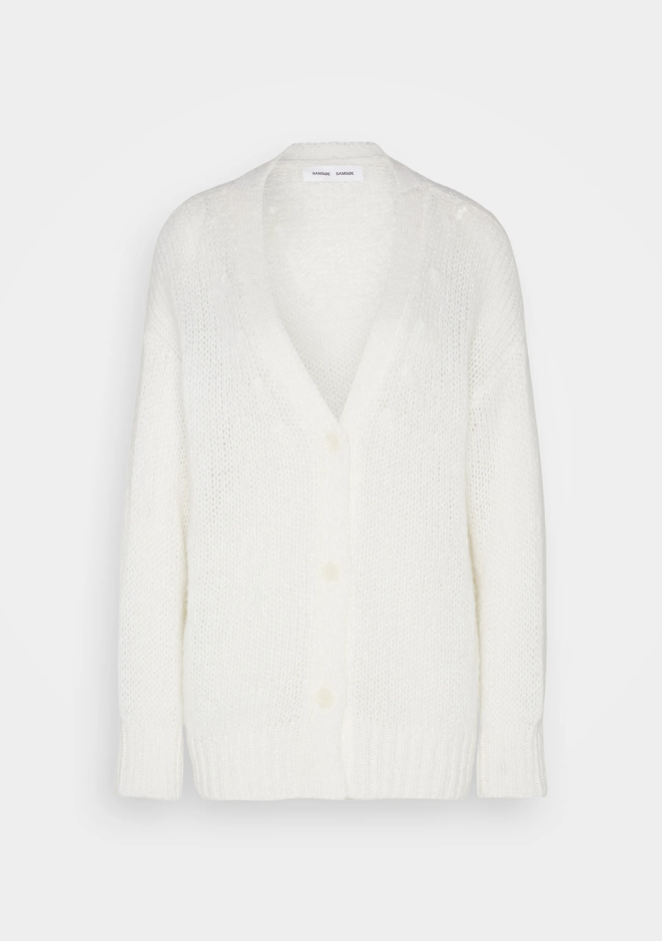 SAMSOE&SAMSOE marca de ropa de mujer con un estilo ,nórdico casual dinámico y vanguardista