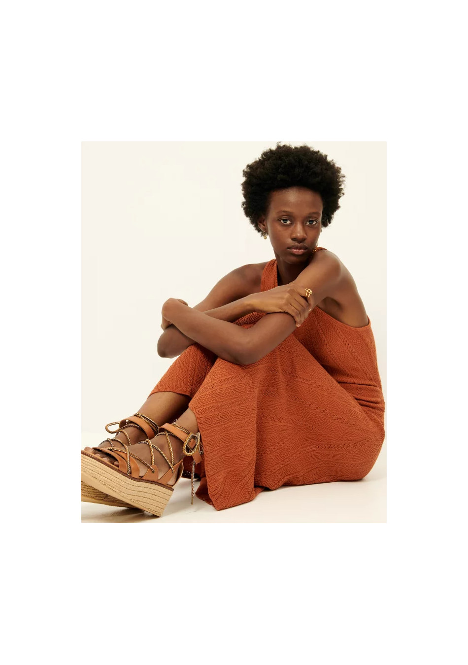 SESSÙN marca francesa de ropa de mujer de calidad y diseño para una mujer casual y femenina