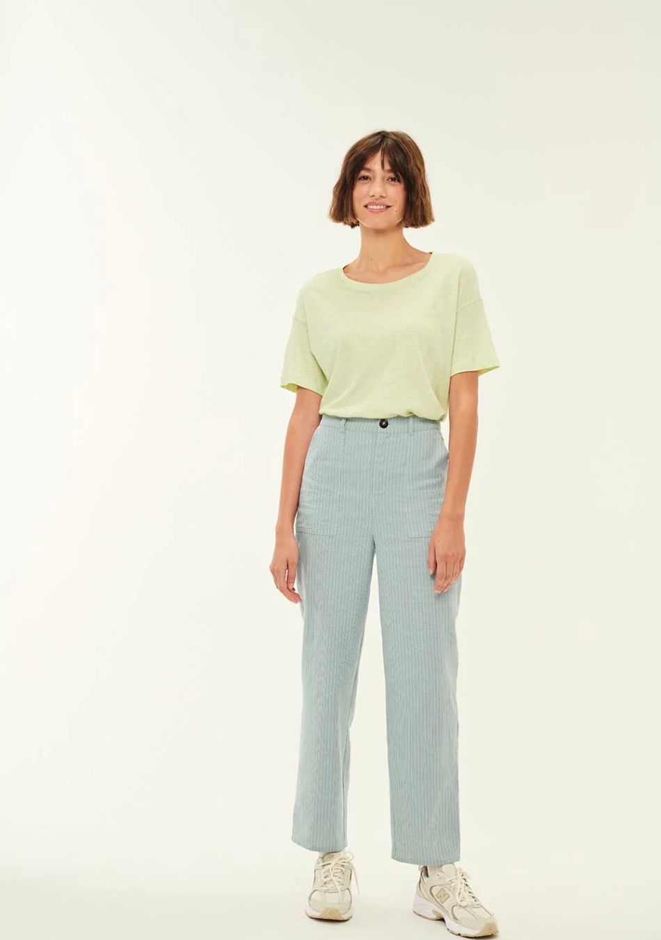 DES PETITS HAUTS marca francesa de ropa de mujer femenina con un estilo casual y naif