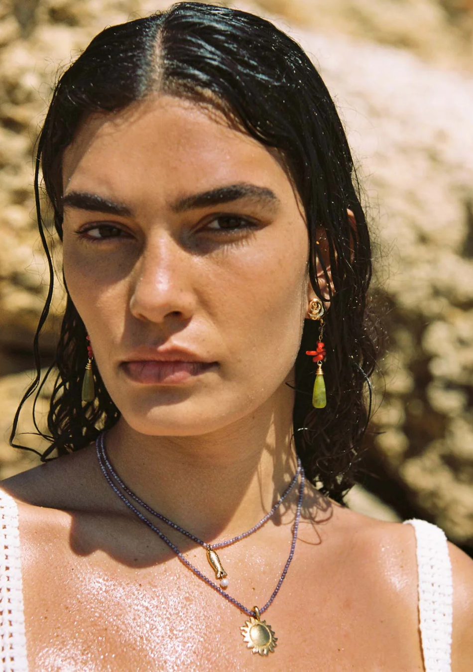 ALHAJA marca española de joyeria de estilo barroco y fresco