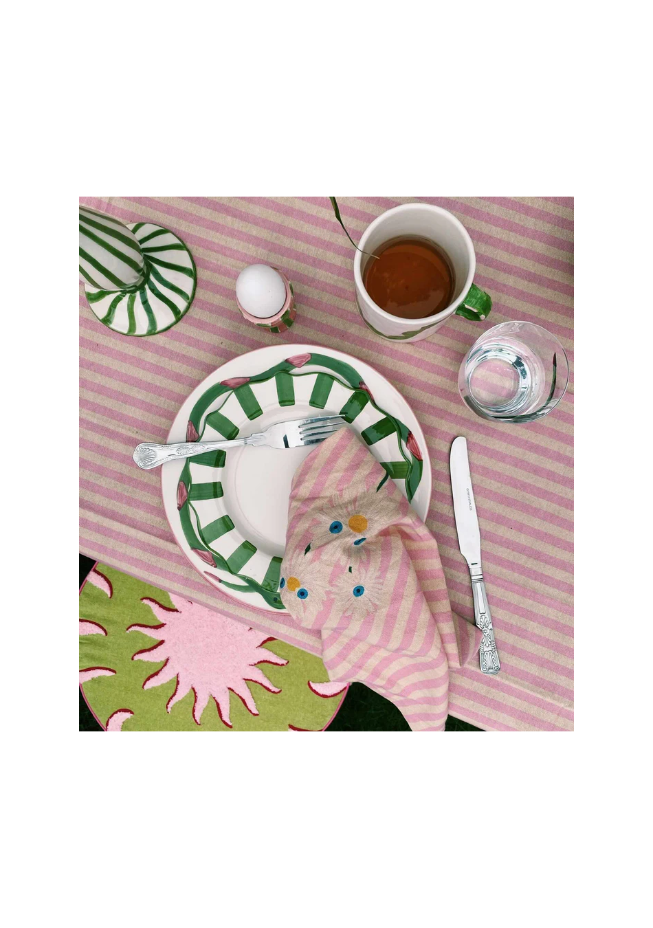 ANNA + NINA es una marca de joyería, ropa y home inspirada en los viajes a lugares exóticos con diseños originales