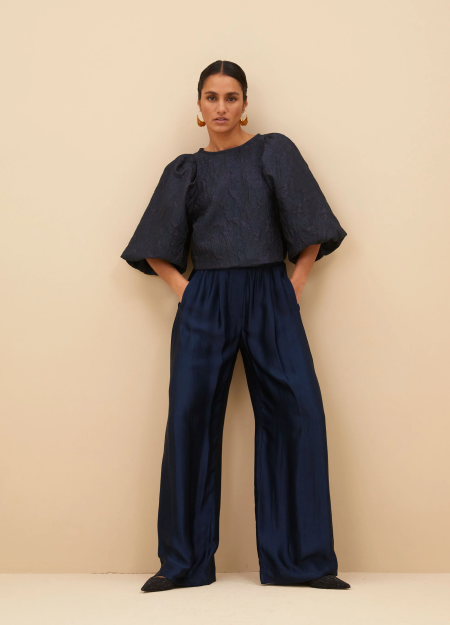 By Bar marca de estilo nórdico para una mujer dinámica y muy femenina 2