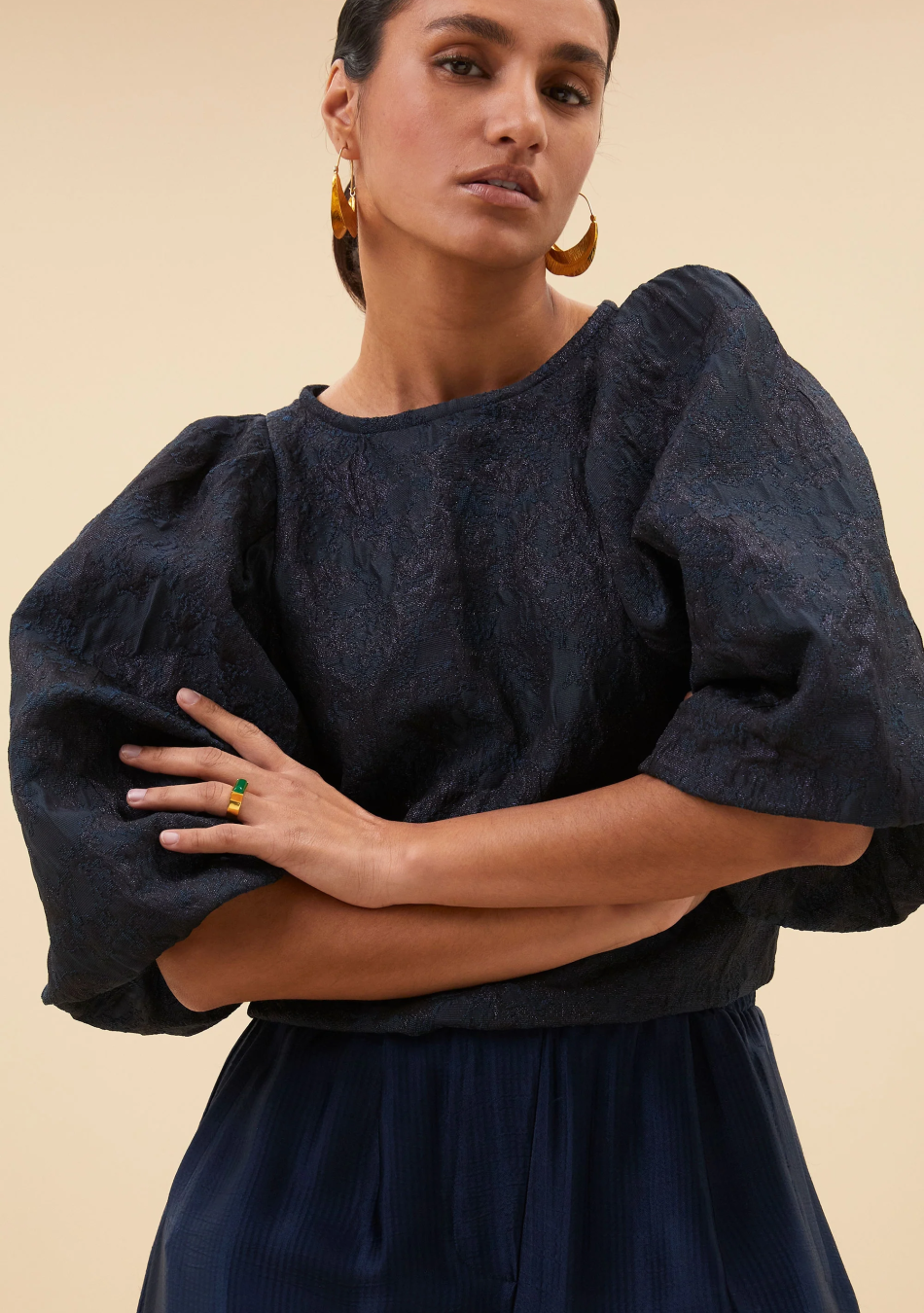 By Bar marca de estilo nórdico para una mujer dinámica y muy femenina