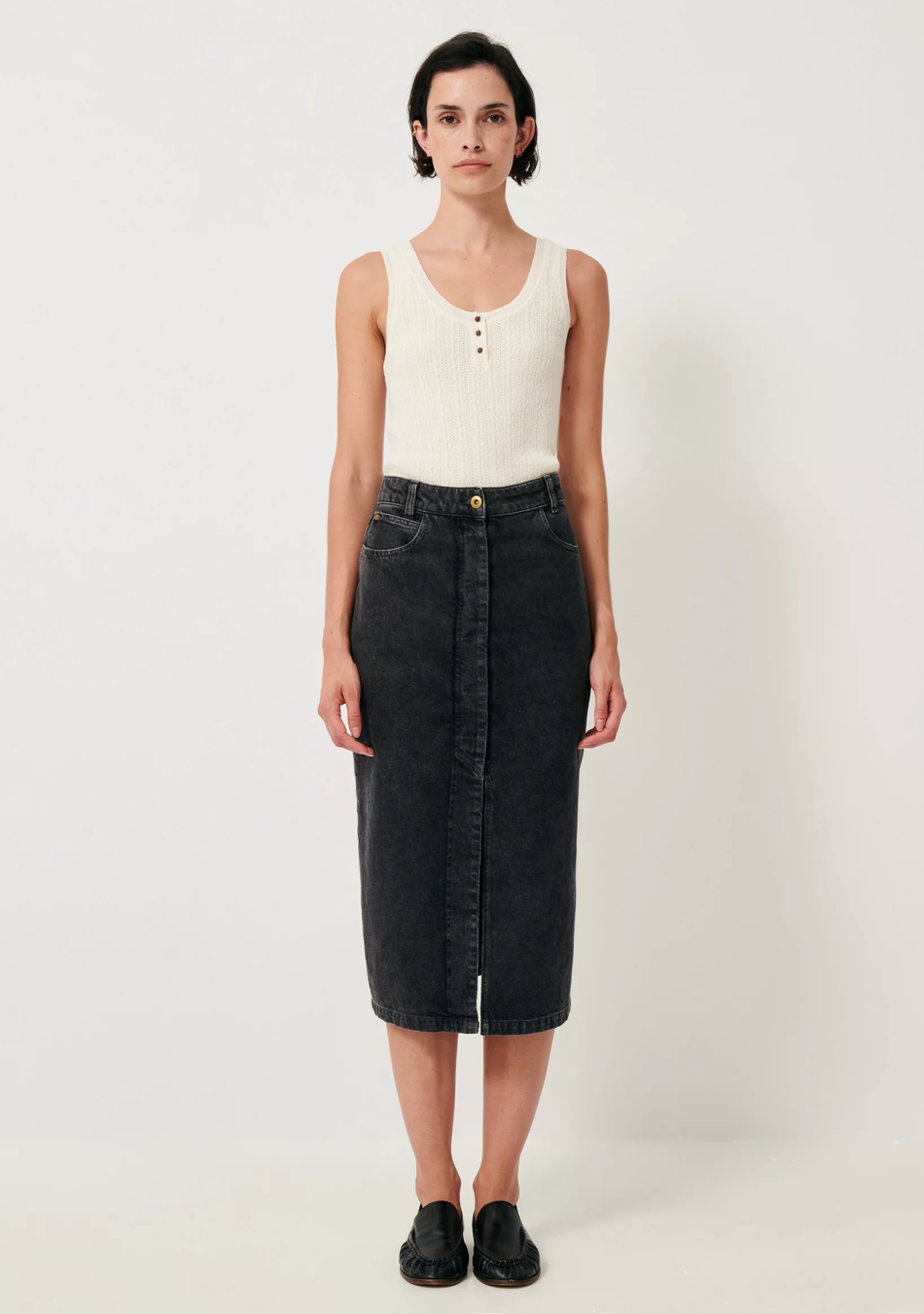 SESSÚN marca francesa de ropa de mujer con un estilo casual, femenino y minimal