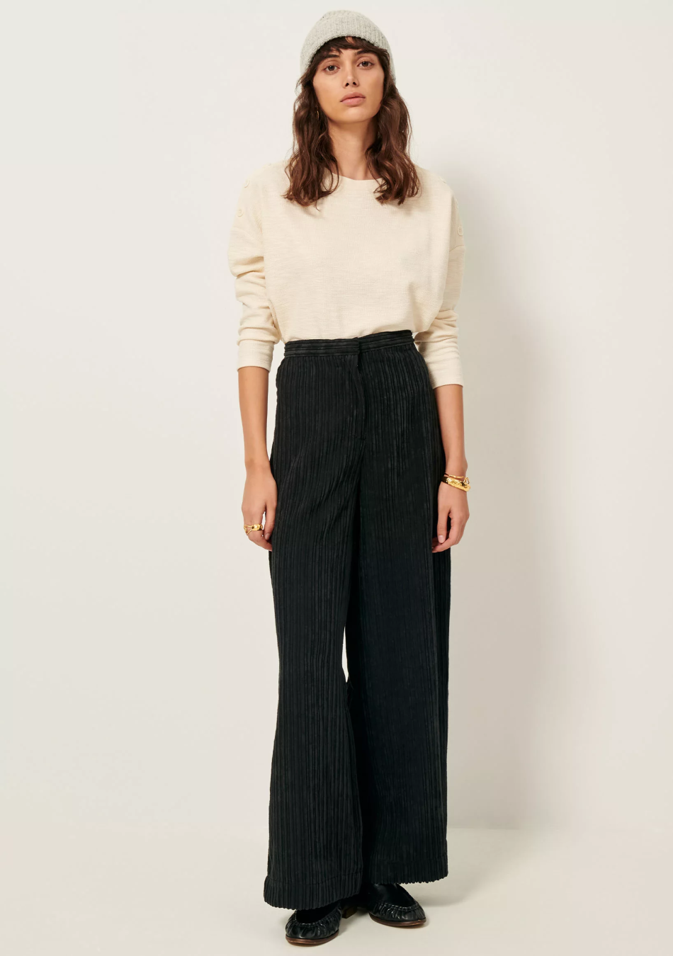 SESSÚN marca francesa de ropa de mujer con un estilo casual, femenino y minimal