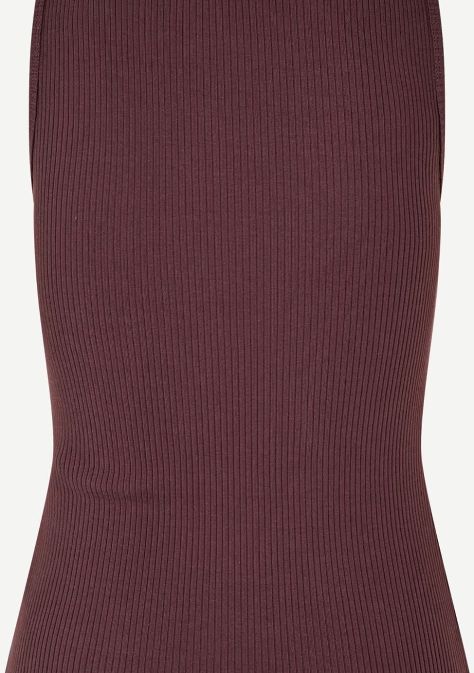 SAMSOE&SAMSOE marca nórdica de ropa de mujer con un estilo vanguardista y casual