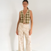 THE TINY BIG SISTER es una marca de moda caracterizada por su elegancia y diversión