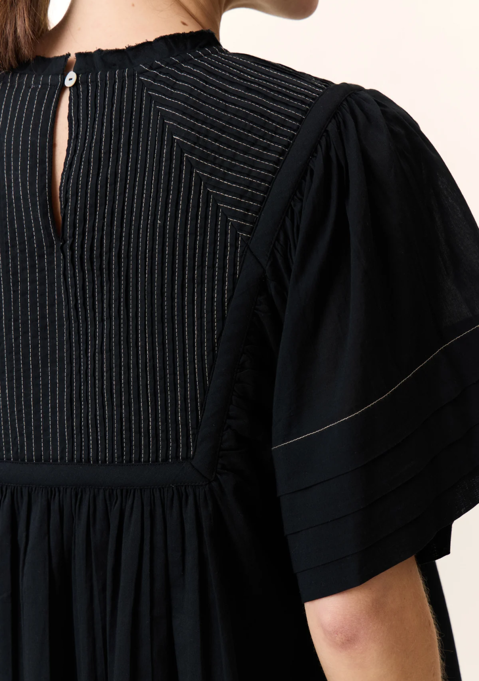 LEON&HARPER marca francesa de ropa de mujer con un estilo rockero y casual