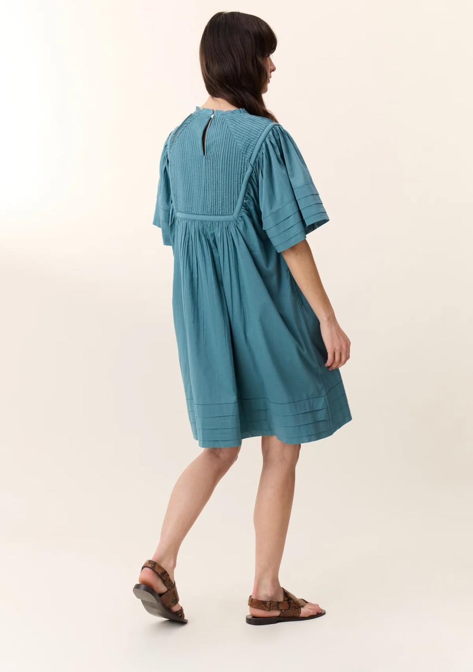 LEON&HARPER marca francesa de ropa de mujer con un estilo rockero y casual