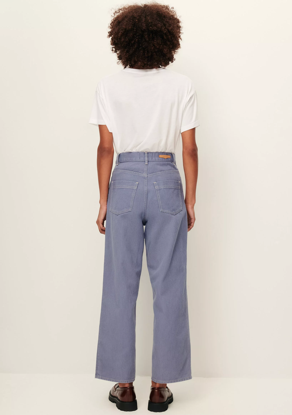 SESSÚN marca francesa de ropa de mujer con un estilo casual, femenino y minimal