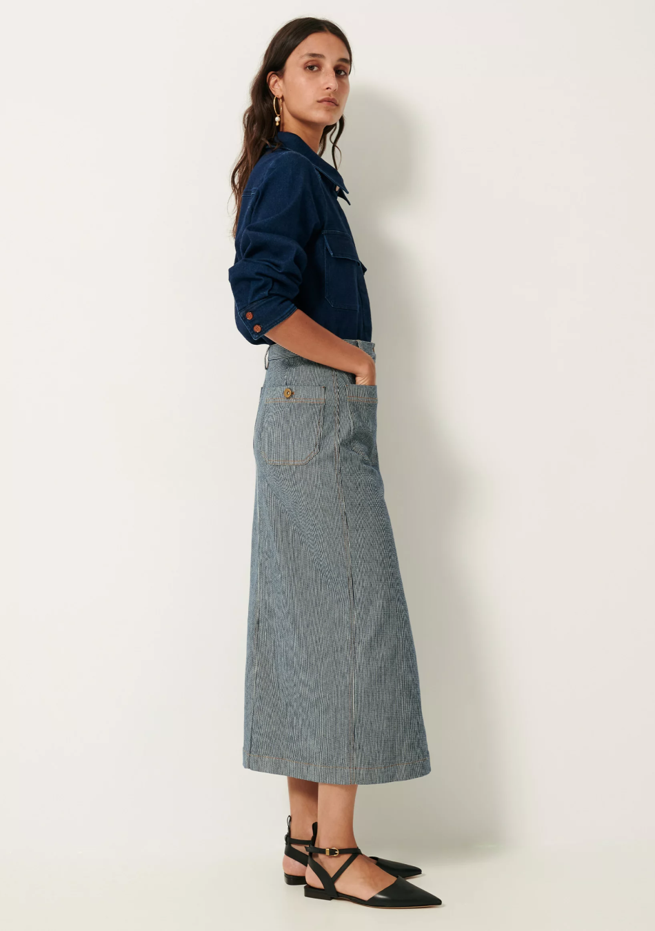 SESSÚN marca francesa de ropa de mujer con un estilo casual, femenino y minimal