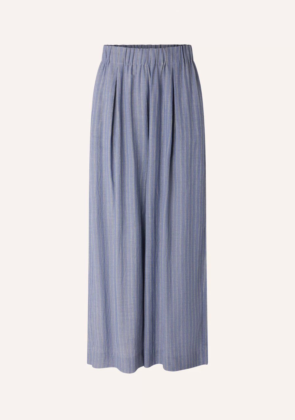 SESSÚN marca francesa de ropa de mujer con un estilo casual, femenino y minimal
