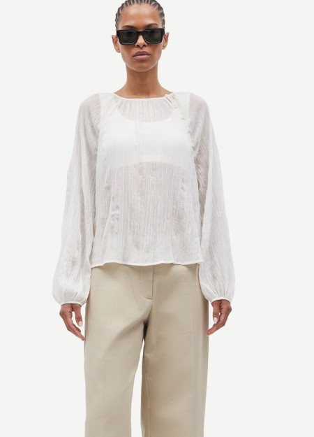 SAMSOE&SAMSOE marca nórdica de ropa de mujer con un estilo vanguardista y casual