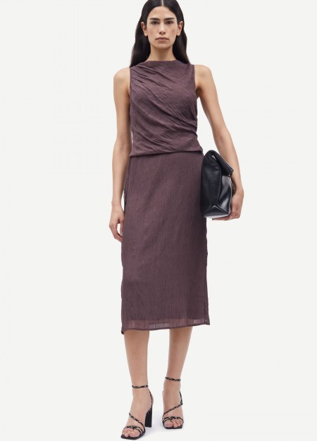SAMSOE&SAMSOE marca nórdica de ropa de mujer con un estilo vanguardista y casual