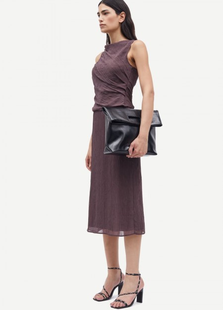 SAMSOE&SAMSOE marca nórdica de ropa de mujer con un estilo vanguardista y casual 2