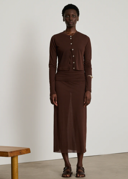 SOEUR marca francesa de ropa de mujer con un estilo casual y femenino.