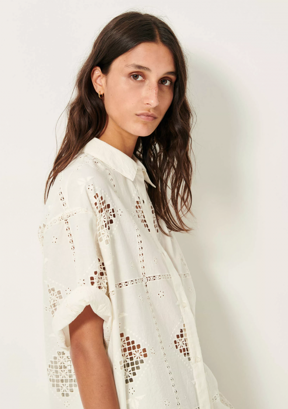 SESSÚN marca francesa de ropa de mujer con un estilo casual, femenino y minimal