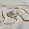 ALHAJA marca española de joyeria de estilo barroco y fresco