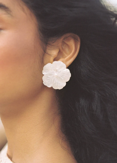 ALHAJA marca española de joyeria de estilo barroco y fresco