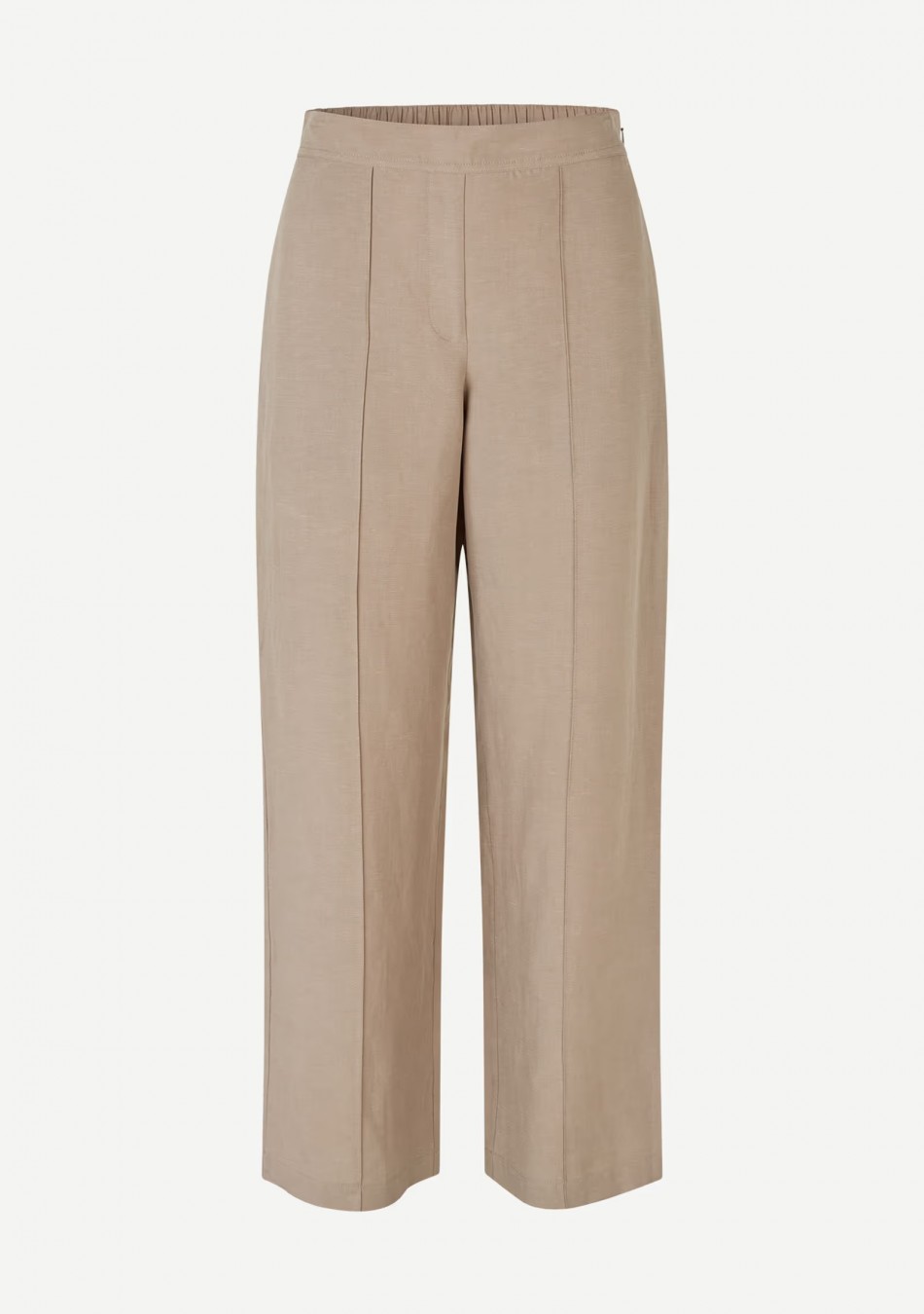 SAMSOE&SAMSOE marca nórdica de ropa de mujer con un estilo vanguardista y casual