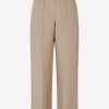 SAMSOE&SAMSOE marca nórdica de ropa de mujer con un estilo vanguardista y casual