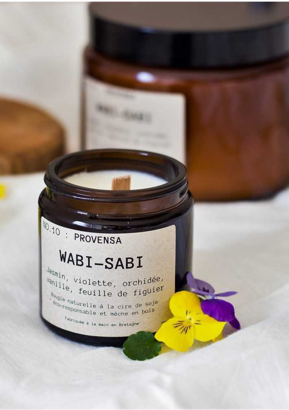 WABI SABI es una marca de velas naturales y fragancias para el hogar hechas a mano
