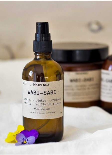 WABI SABI es una marca de velas naturales y fragancias para el hogar hechas a mano