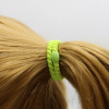 KKNEKKI es una marca de gomas de pelo original y colorida