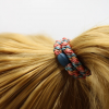 KKNEKKI es una marca de gomas de pelo original y colorida