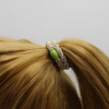 KKNEKKI es una marca de gomas de pelo original y colorida