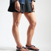 FLÒWZE marca italiana de sandalias de cordón con versatilidad y estilo