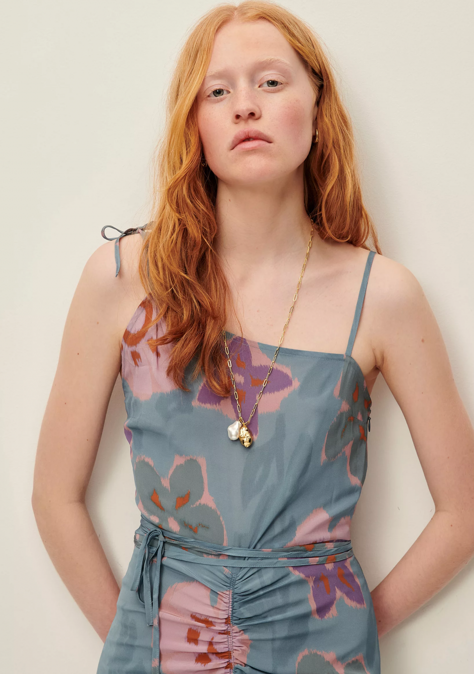 SESSÚN marca francesa de ropa de mujer con un estilo casual, femenino y minimal
