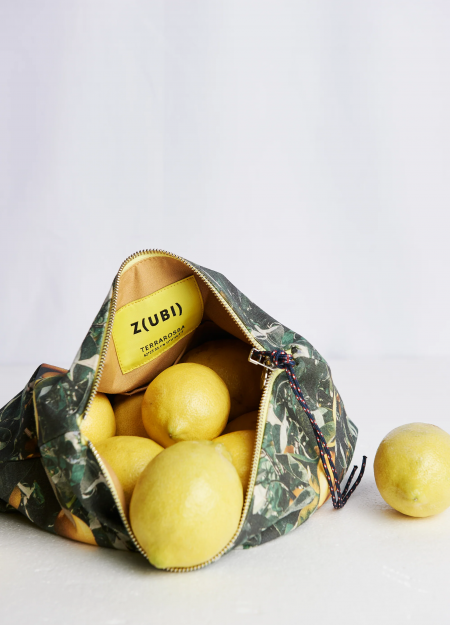 ZUBI DESIGN marca de ropa con prendas funcionales y elegantes