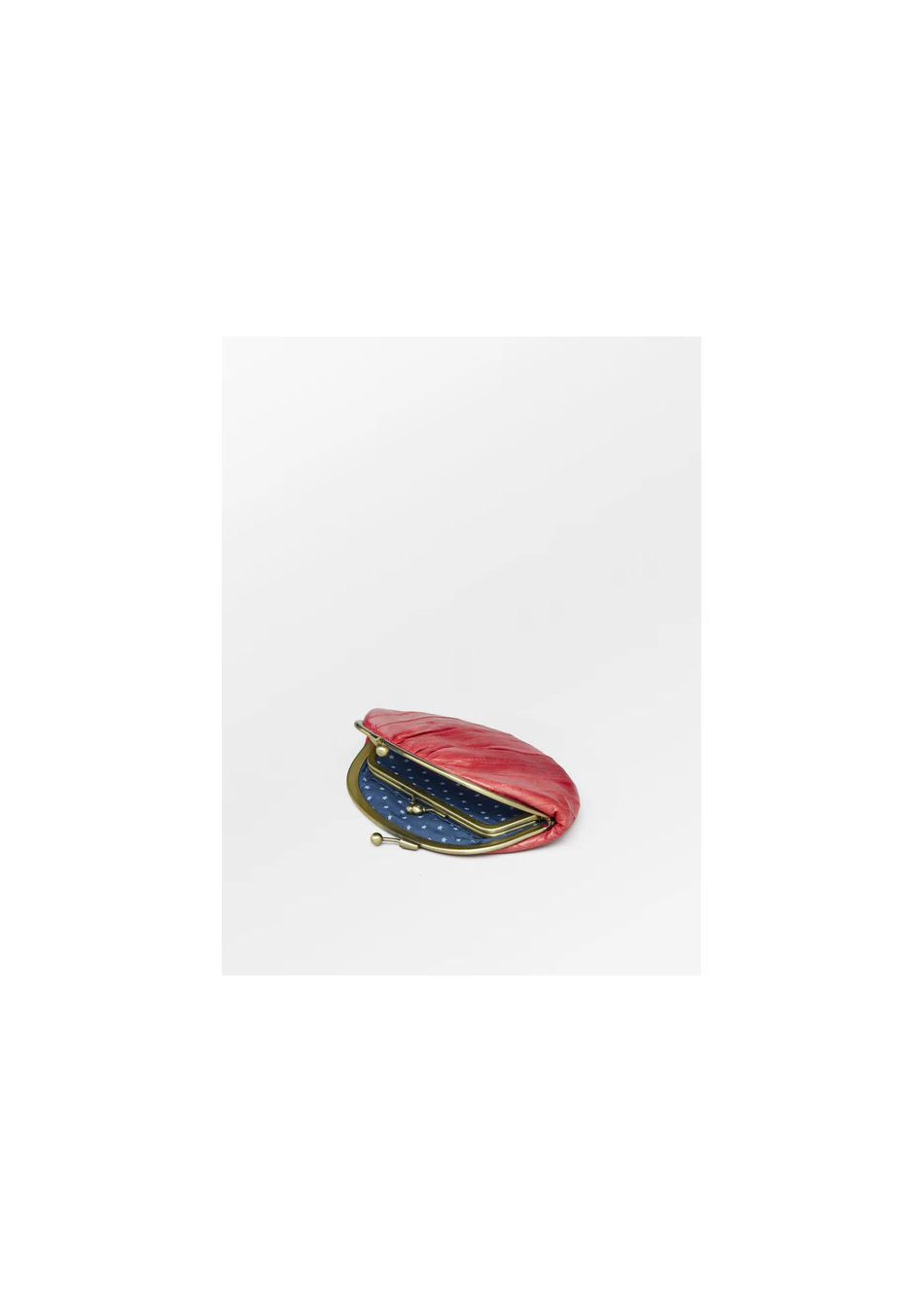 BECKSÖNDERGAARD marca escandinava de accesorios con diseños asequibles, elegantes y atemporales. Color en sus estampados manuale
