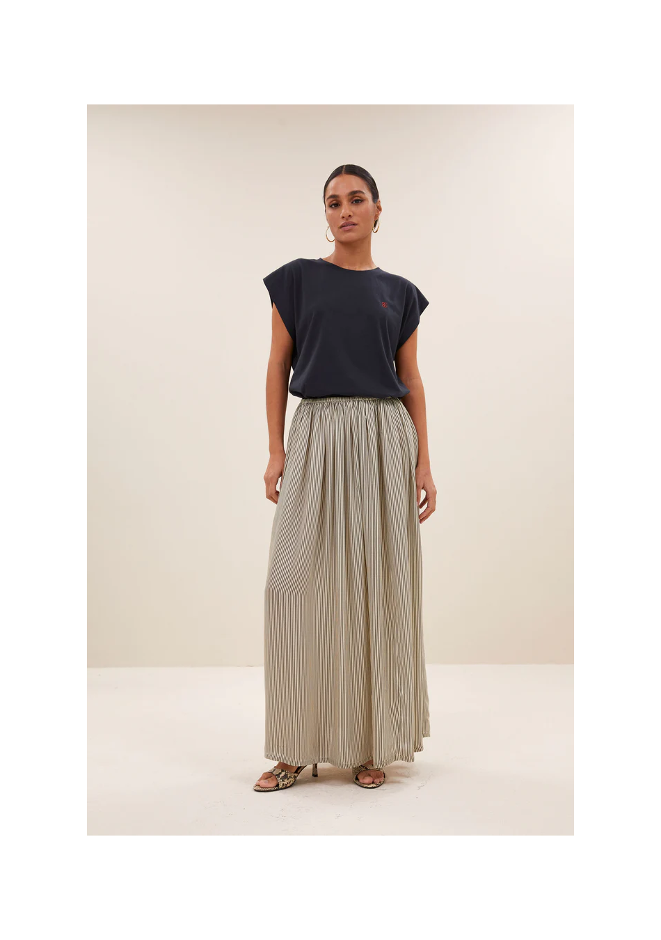 By Bar marca de estilo nórdico para una mujer dinámica y muy femenina