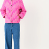 LOLLYS LAUNDRY es una marca de Copenhague de prendas diseñadas para adaptarse a ti, con colores y detalles únicos
