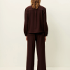 SESSÚN marca francesa de ropa de mujer con un estilo casual, femenino y minimal