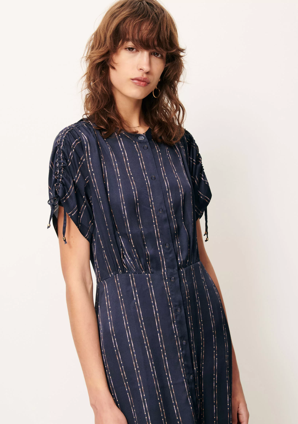 SESSÚN marca francesa de ropa de mujer con un estilo casual, femenino y minimal