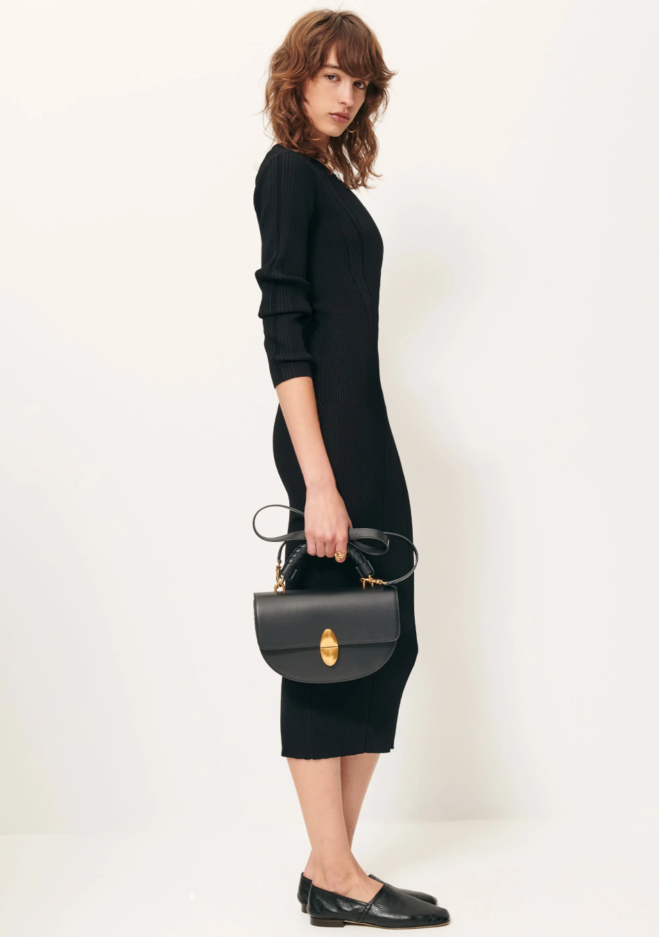 SESSÚN marca francesa de ropa de mujer con un estilo casual, femenino y minimal
