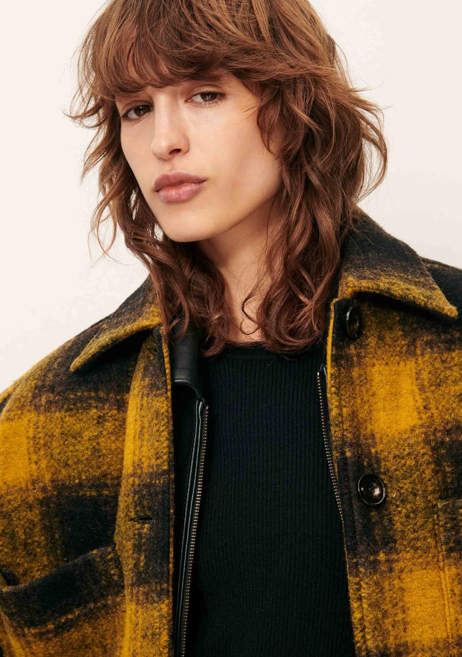 SESSÚN marca francesa de ropa de mujer con un estilo casual, femenino y minimal