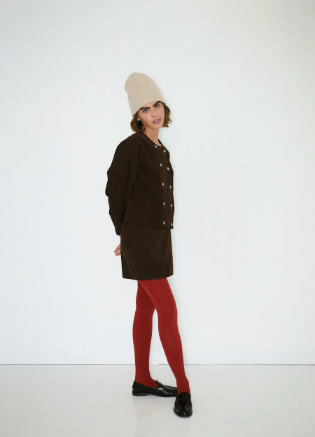 THE TINY BIG SISTER es una marca de moda caracterizada por su elegancia y diversión