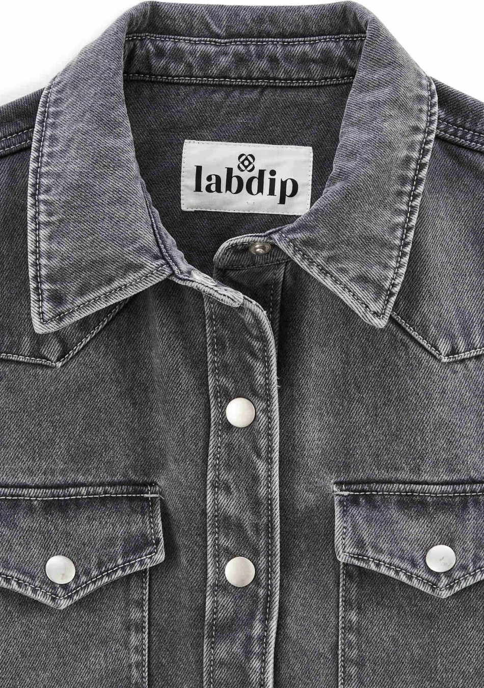 LABDIP marca francesa de ropa de mujer especializada en el denim de calidad y básico