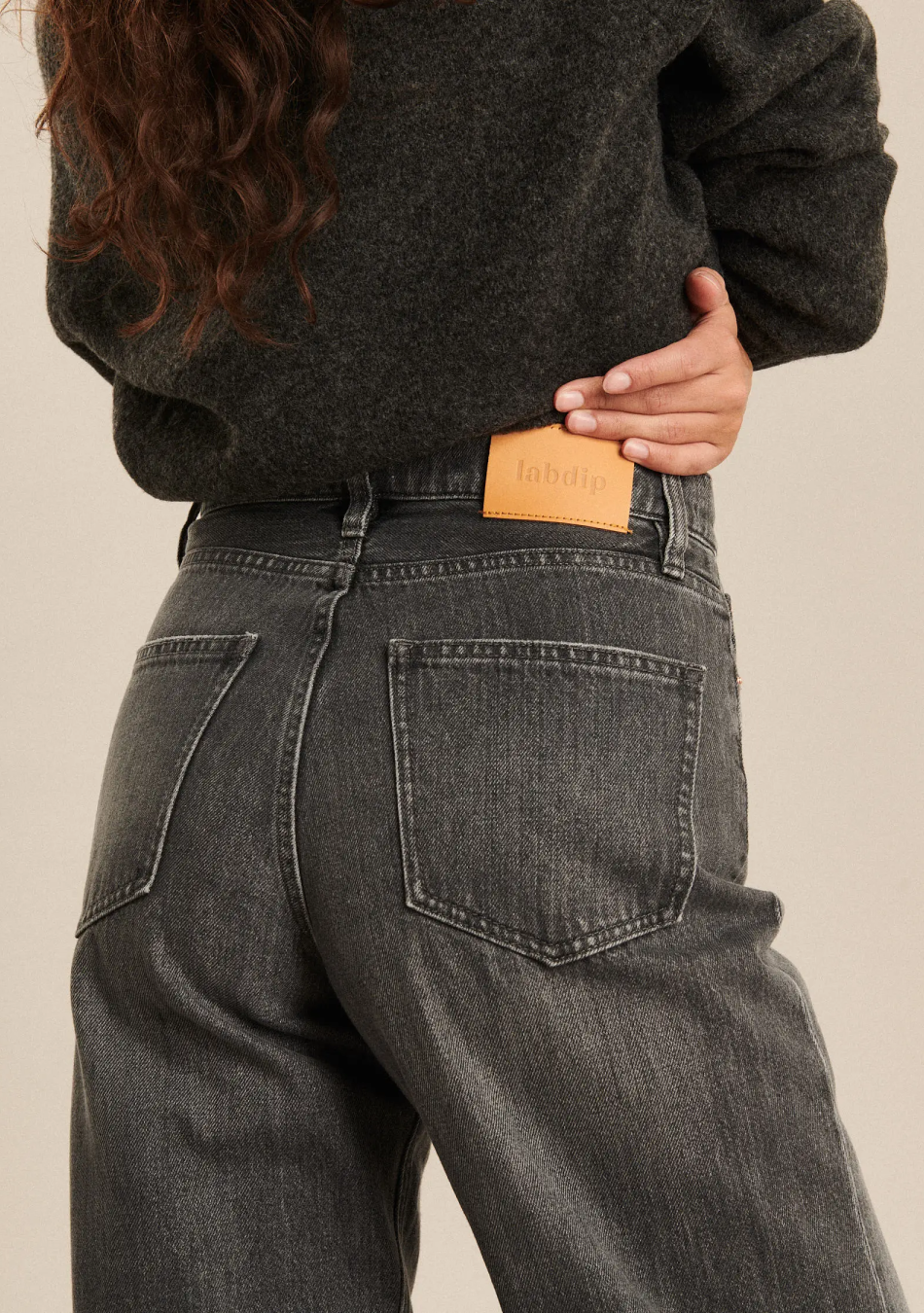 LABDIP marca francesa de ropa de mujer especializada en el denim de calidad y básico