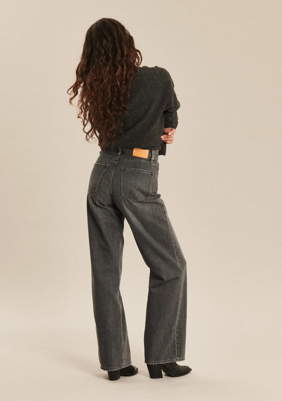 LABDIP marca francesa de ropa de mujer especializada en el denim de calidad y básico