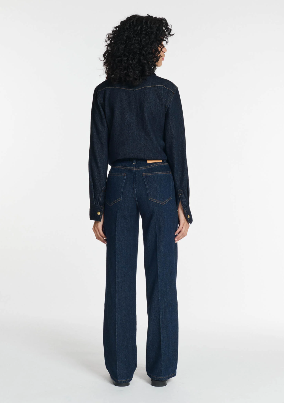 LABDIP marca francesa de ropa de mujer especializada en el denim de calidad y básico