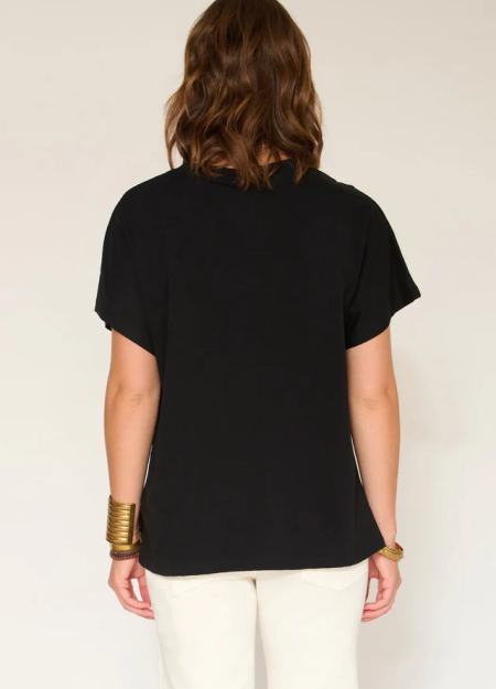 MKT marca francesa de ropa de mujer con un estilo muy rockero y casual 2
