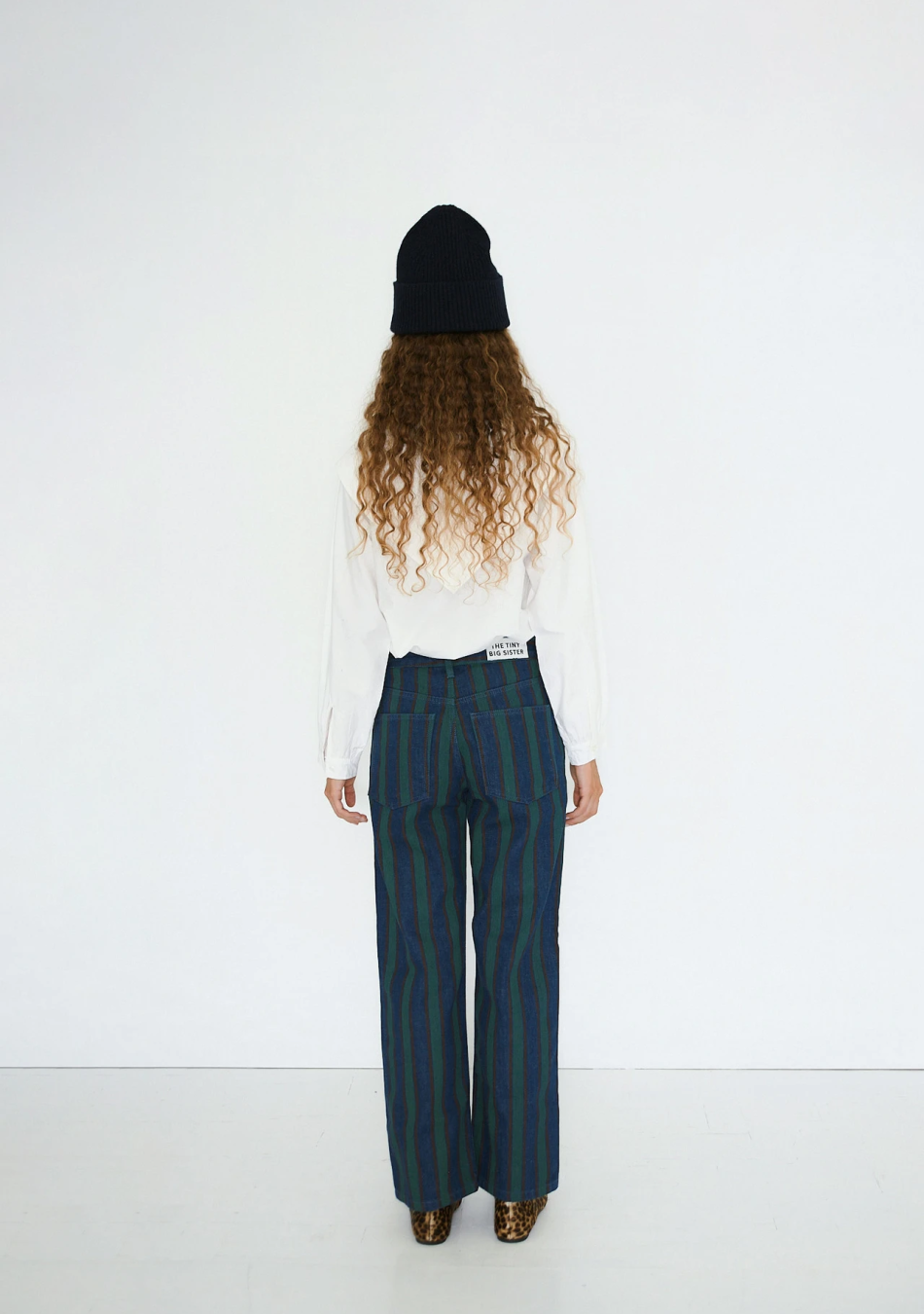 THE TINY BIG SISTER marca Española de ropa de mujer con un estilo conceptual y casual