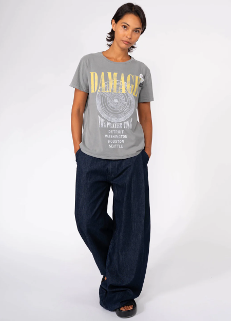 NEWTONE marca francesa de camisetas y sudaderas de estilo  casual con estampados muy gamberros