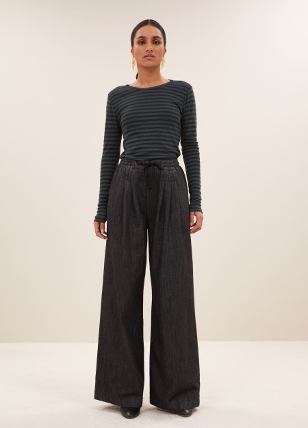 BY BAR marca nórdica de ropa de mujer con un estilo conceptual y casual